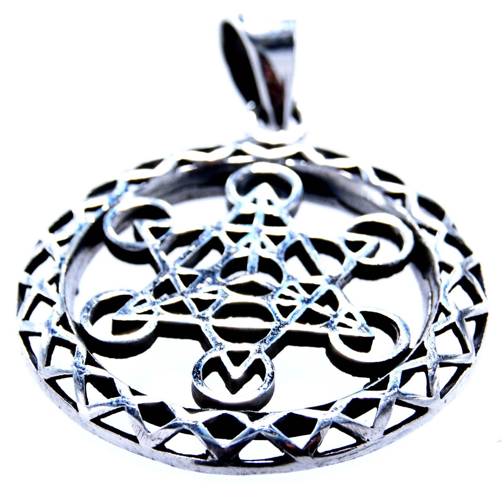 VASSAGO Hexenknoten Halskette Mit Metatron Würfel - Schutz Amulett Aus Edelstahl