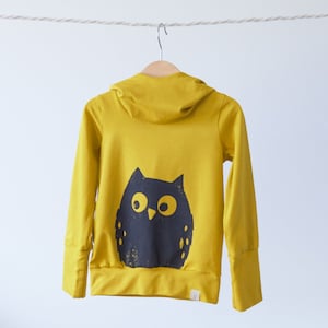 Hoodie Eule mustard Wishing well image 1