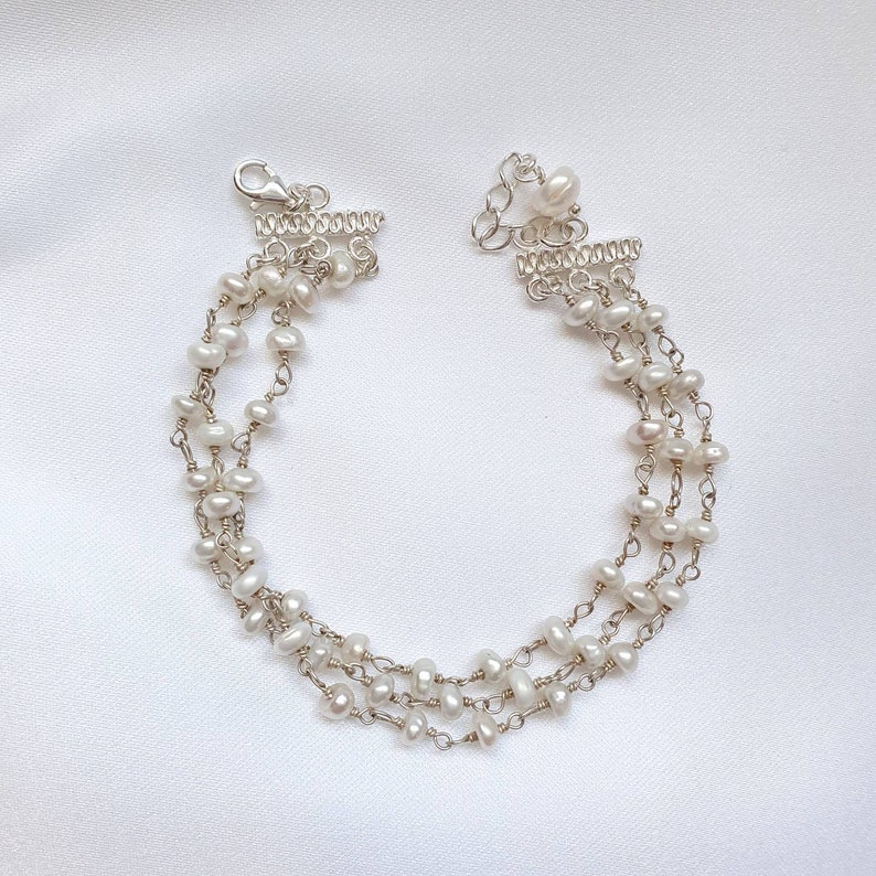 Freshwater Pearls and Sterling Silver Bracelet Triple Strand Bracelet Ideal Valentine/'s day gift