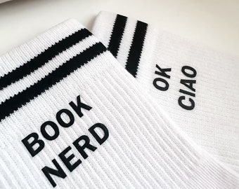 Chaussettes blanches personnalisées, chaussettes de tennis, à rayures noires, chaussettes personnalisées, mon texte, cadeau, personnalisables, chaussettes