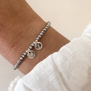 Pulseira de cristal com iniciais de prata redonda, personalizável, letra personalizada, gravura, cristal de presente da mãe, amuletos personalizados