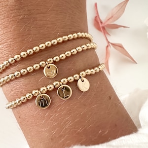 Pulsera inicial de cuentas, nombre, baño oro 24k, personalizable, letra personalizada, grabado, mamá, disco personalizado, tendencia, hija