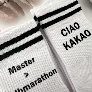 Personalisierte weiße Socken, Tennissocken, mit schwarzen Streifen, individuelle Socken, mein Text, Geschenk, personalisierbar, Socks Bild 2