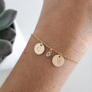 Multiple initials bracelet, engraving, initial chain, crystal, 18k gold plated, mother-daughter, for best friend, sister, personal gift