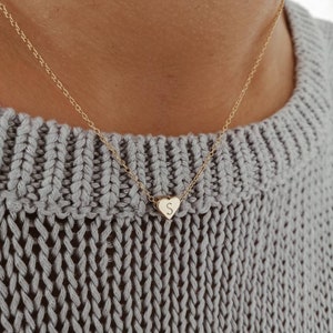 Initials Heart Necklace, Mother Daughter, Letter, Customizable, Engraving, Name, Gift Best Friend, Mom, Maid of Honor, JGA, Partner