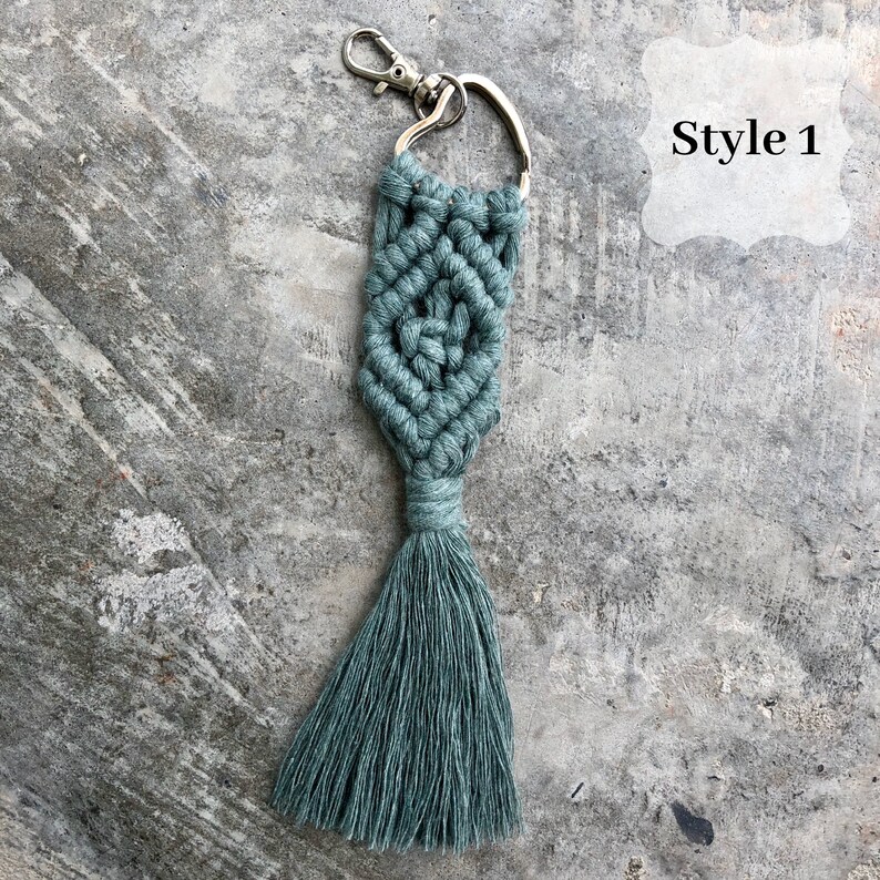 Macrame Keychains // Macrame Keyring // Keychain // Key Fob // Etsy