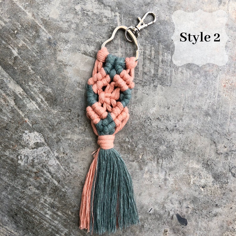Macrame Keychains // Macrame Keyring // Keychain // Key fob // Etsy