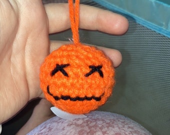 Small Smiley Keychain