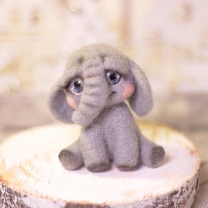 Needle felt toy Baby Elephant. Felt sculpture. Eco-friendly toy.