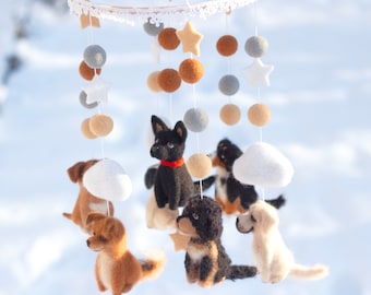 Customized felted baby mobile. Nursery felted mobile with pets. Individual, personalized custom mobile with pets. Baby Shower Gift.