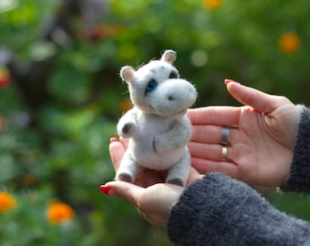 Felted toy Hippopotamus. Felt sculpture of Hippopotamus. Eco-friendly toy.