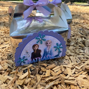 frozen favor bag,frozen cupcake bag,frozen birthday favor,frozen party favor, frozen Box,frozen party,frozen,frozen favor,frozen party favor