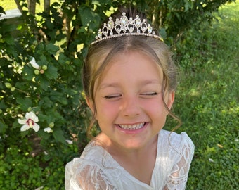 Tiara de cristal com strass para dama de honra: acessório de cabeça para primeira comunhão