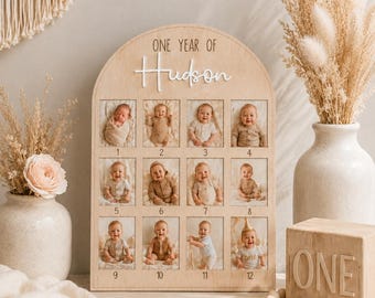 Personalised First Year Photo Board – 12 Month Baby Milestone Keepsake