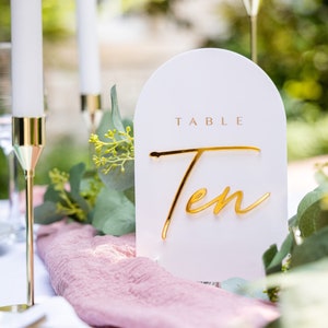 White Arched 3D Acrylic Table Numbers, Wedding Signage, Modern Table Numbers, Wedding Table Numbers, Table Numbers Wedding Decoration, TNA01
