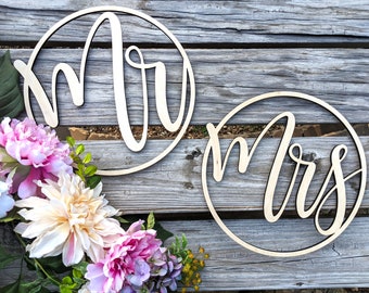 Meneer en mevrouw bruiloft stoel borden, bord voor achterkant stoel bruid en bruidegom, houten borden, bruiloft bord, laser Mr & Mrs Wedding Circle