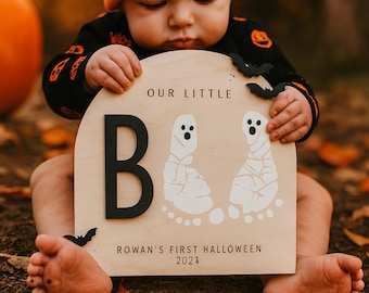 Primer Halloween del bebé, Letrero "Nuestro pequeño Boo", Manualidad de madera para niños, Recuerdo infantil personalizado, Decoración de Halloween personalizada, Mi primer Halloween