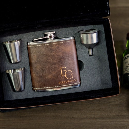 Groomsmen Proposal, Groomsmen Gift, Flask Gift Set, Custom Groomsmen Flask, Personalized Leather Flask Monogrammed Flask, Engraved Flask Set