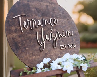 First Names Round 3D Wooden Guestbook Sign, Custom Wedding Guestbook Alternative Board, Rustic Wedding Decor, Unique Personalized Guestbook