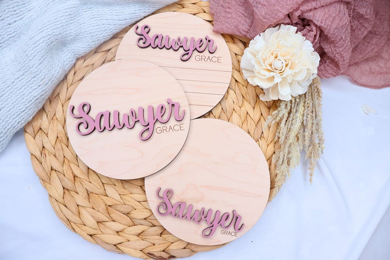 Round Baby Birth Stats & Footprint Sign, Hospital Footprint Sign For Baby, Newborn Photo Prop, Birth Announcement Sign, Custom Name Plaque image 1