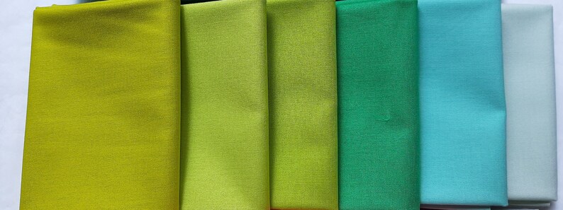 19 Tula Pink Designer Essentials Solids Fat Quarters FQ 100/% Cotton Quilting Fabric 18x22-19 different colorways