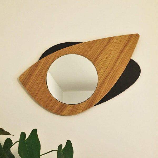 Miroir asymétrique design en bois pour décoration murale fabriqué en France