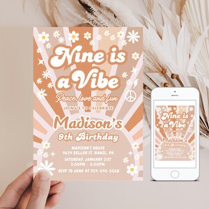 Faire-part d'anniversaire groovy pour 9 ans, modifiable neuf est une invitation vibe, modèle de fête d'anniversaire neuvième rétro, téléchargement immédiat imprimable, B02