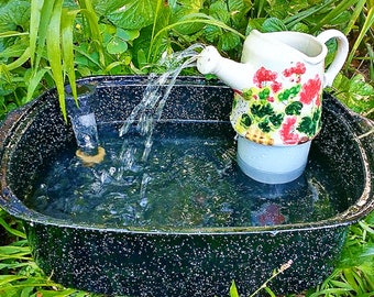 Water Fountain | Tabletop Fountain | Country Fountain | Roasted Red Gardenias