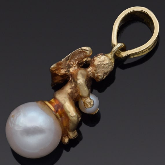 Estate 18K Yellow Gold Pearl Cherub Pendant - image 2