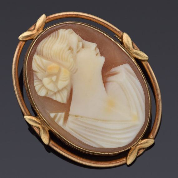 Antique 10K Yellow Gold Cameo Shell Brooch Pin Pe… - image 1