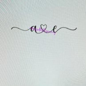 Nieuwe initiaal (kleine letters), hart, initiaal (lc) svg-, png-, jpg-bestanden. Voorbeeldbestand bijgevoegd. Je bestanden worden naar je gemaild nadat ze zijn ontworpen.