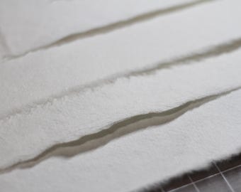 Mulberry paper, Natural White, Smooth surface, Deckle edges paper sheet