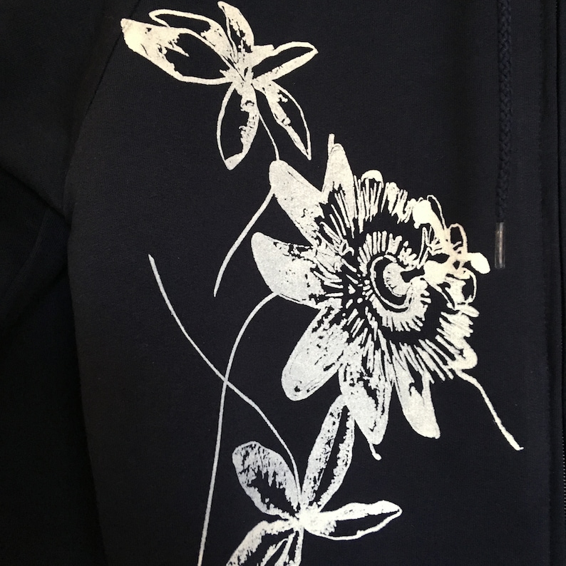 Abstract Floral Graphic Zip Hoodie Eco-Friendly Passion Flower Fleece Jacket Organic Cotton Fleece Zip Hoodie