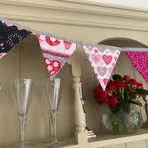 Heart Bunting: Pink, Grey & Black Cotton Valentine&#39;s Day Garland - 9 Flags