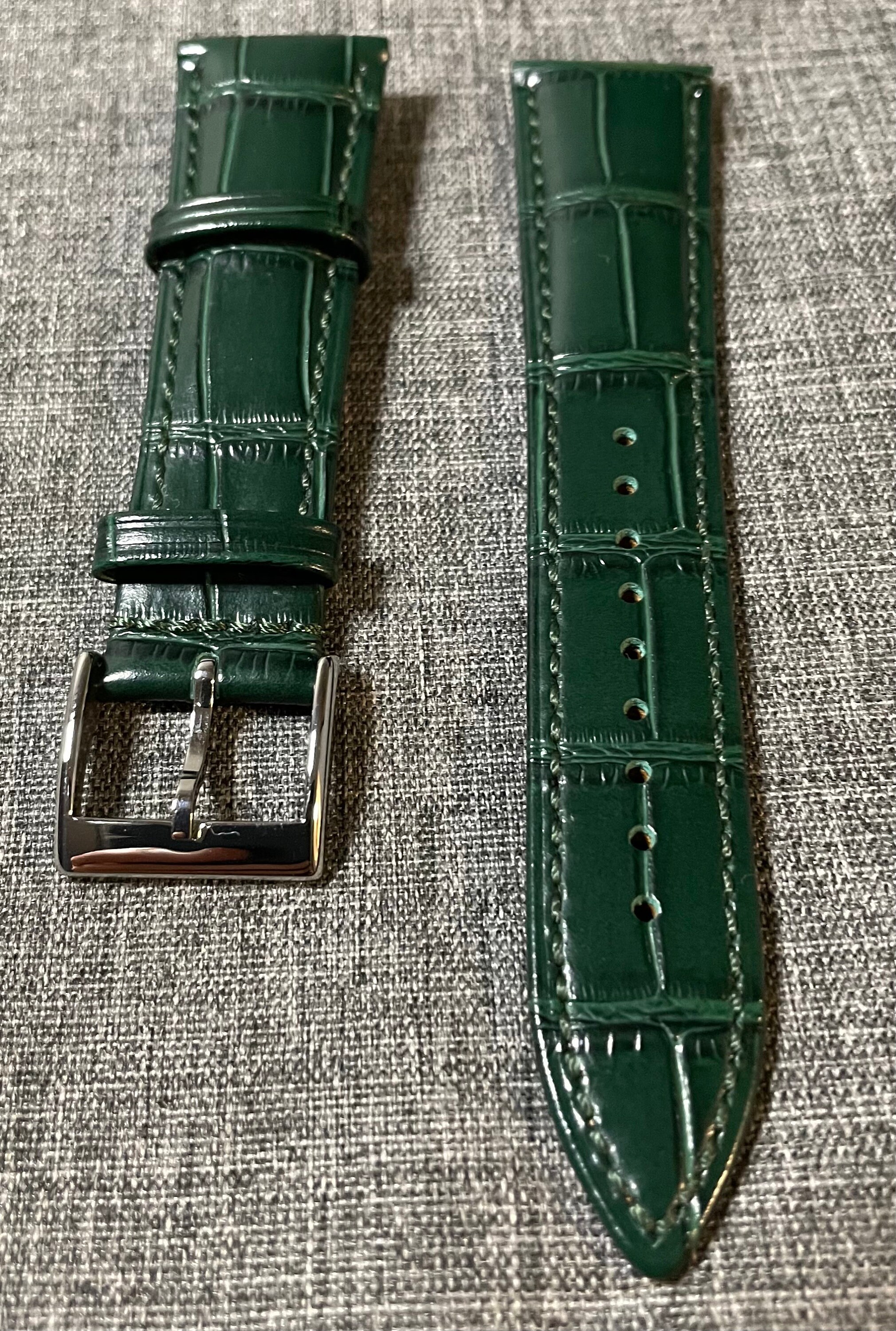 Premium Italian Leather / Alligator Design / Dress Watch 