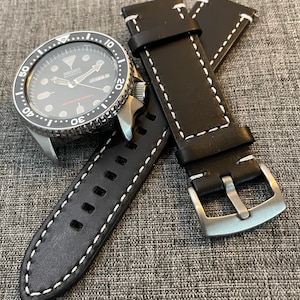 プレミアムタンニンステッチレザーウォッチストラップ / マットブラック / ステンレス / 20/22 mm