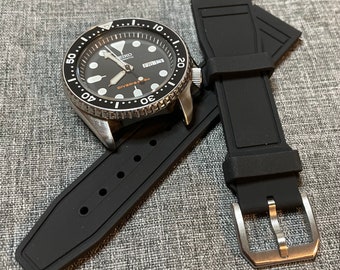 Premium Natural FKM Rubber Blend Watch Strap / Black 20/22mm / Swiss Aviation design / Quick Release