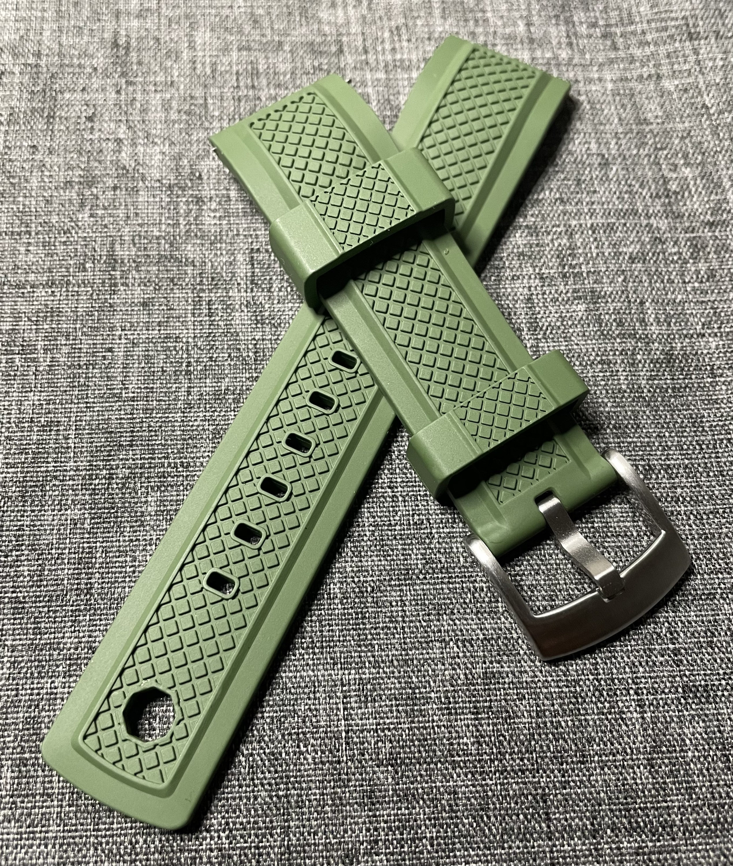 3rd Gen FKM Rubber Waffle Summit Strap / Green 20/22mm / Strap