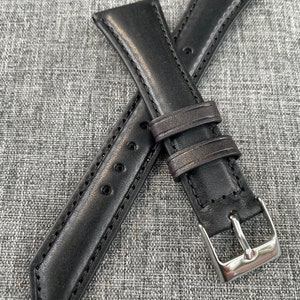 ヴィンテージデザイン / ドレスウォッチストラップ / トップグレインレザー / マットブラック / 22 mm