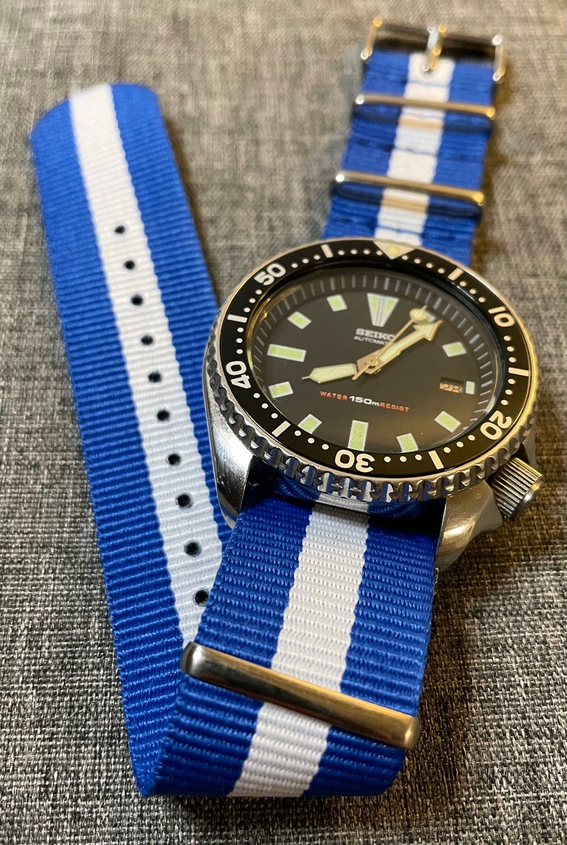 Basic Nylon Military Loop Watch Strap / Navy Blue White Stripe 20mm ...