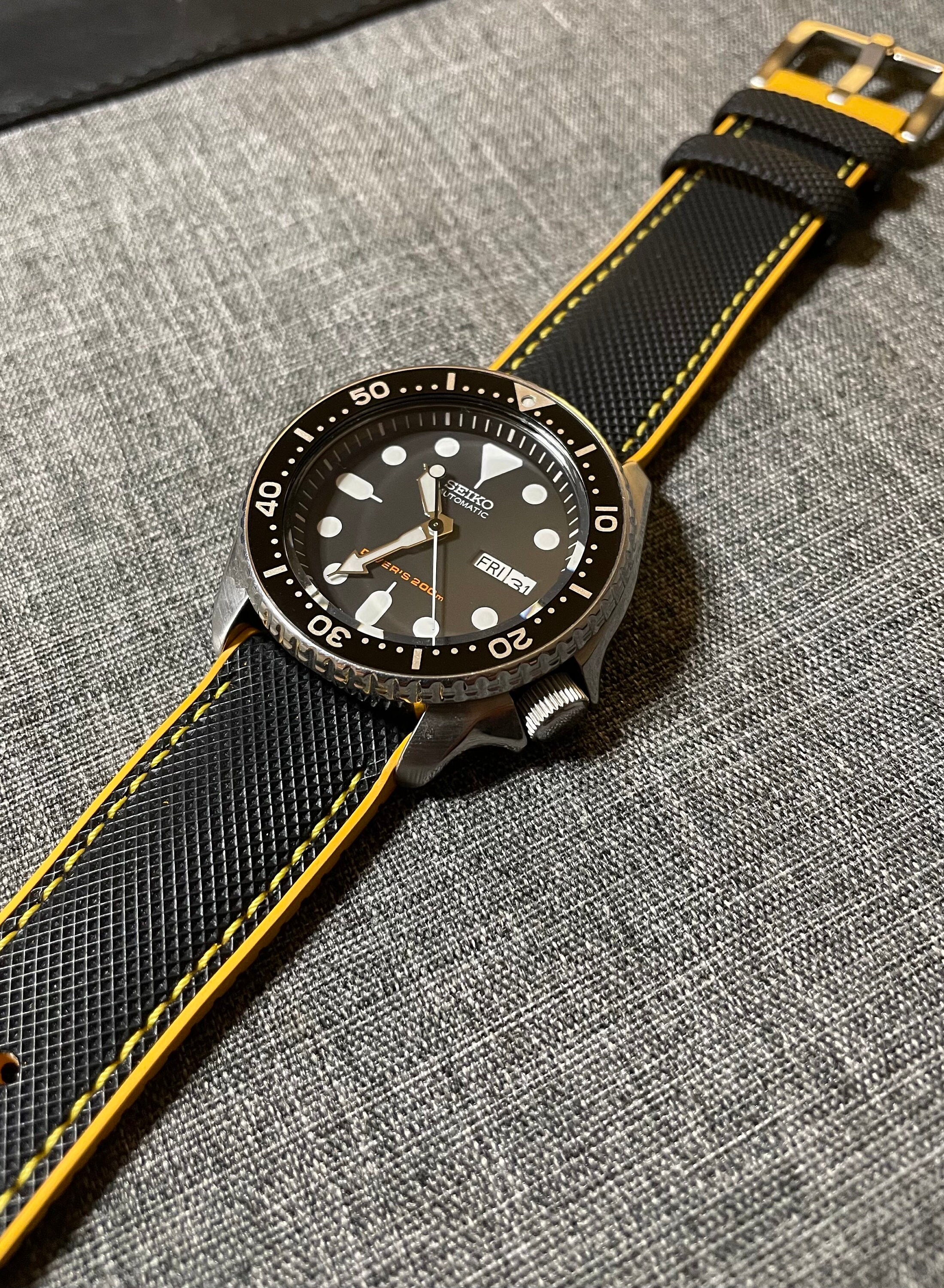 Ajew Coil strap / black×yellow Ajew Coil strap / black×yellow Amazon.com: RIP-TIE 1