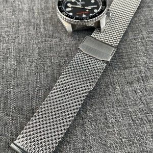 Premium 316L Stainless Milanese Mesh Watch Bracelet / Double Security Buckle / 18/20/22mm