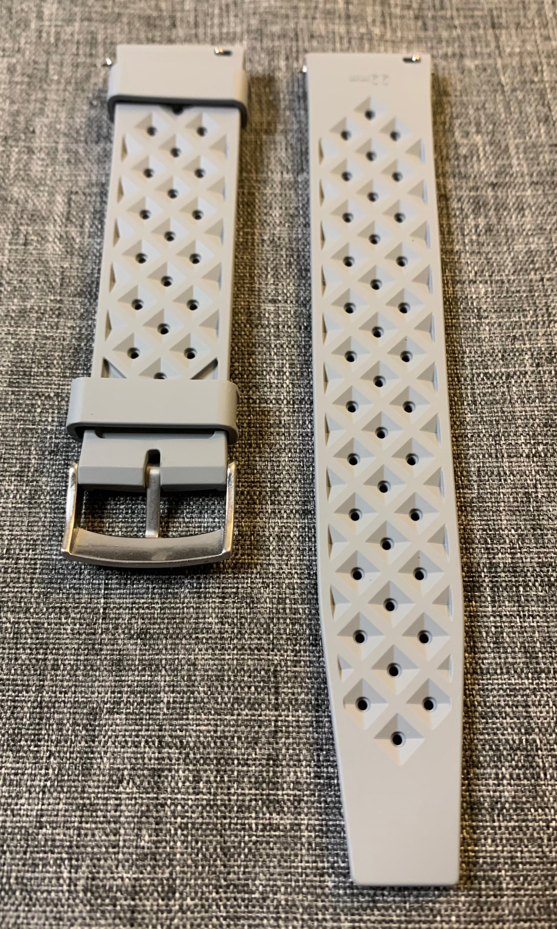 Cinturino Per Orologio In Gomma FKM Fluoroplastica 22mm Con Chiusura Rapida - Morbido E Resistente - 3