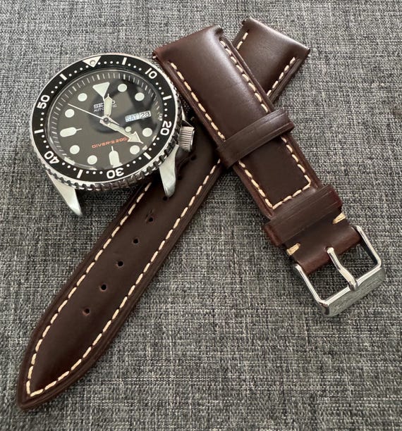 Quality Leather / Vintage Sword Cut Watch Strap / Coffee  display picture 3