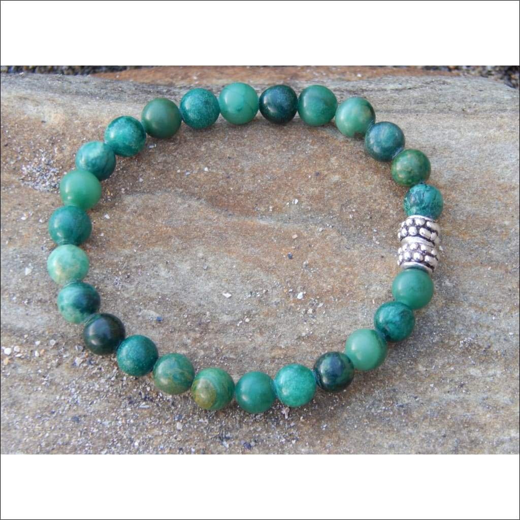 Bracciale Elastico In Giada Verde Africana Con Sfera D’Argento 925 – Fatto A Mano 16,5 Cm
