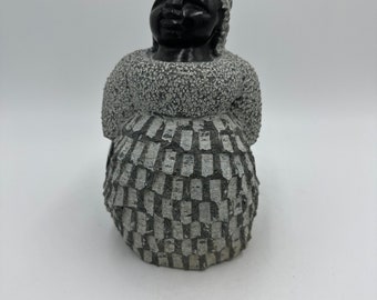 AFRICAN ART / Shona Stone Sculpture / “Big Momma”