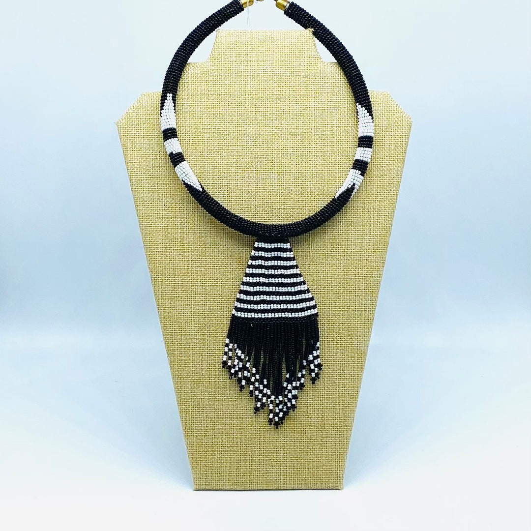 Ethnic Colorful Bead Wooden Knitted Necklace