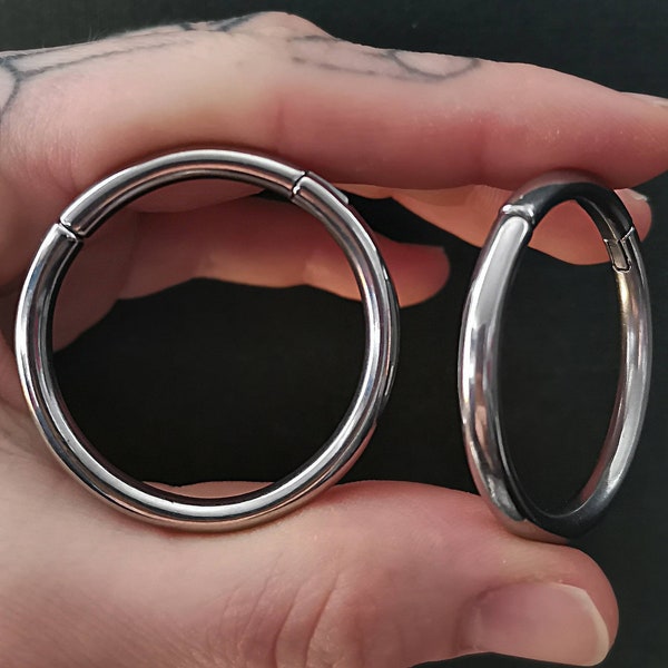 SILVERCOLORED HOOP EARWEIGHTS ab 22,50 Euro  *best gift idea for man woman all genders alternative punk witchy girls*