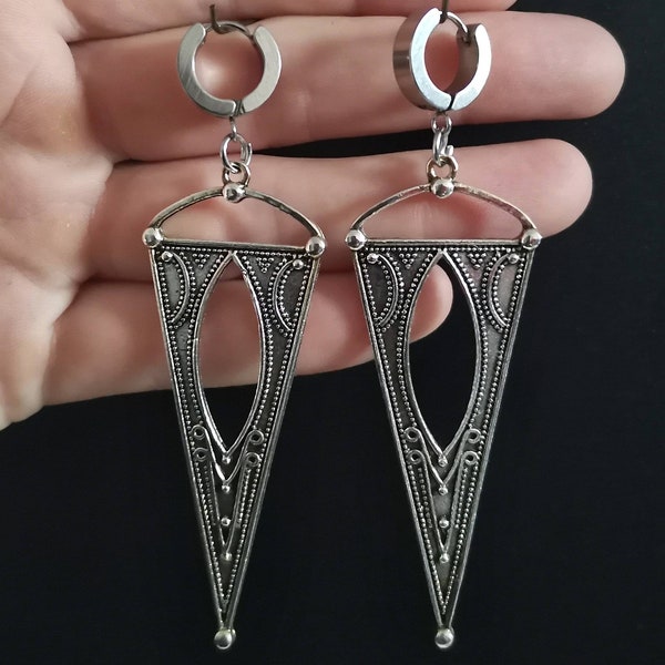 Silvercolored Occult Earrings ab 12,50 Euro