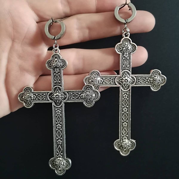 SILVERCOLORED BIG CROSS Earrings ab 12,50 Euro